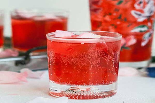 تصویر 1 از قیمت شربت گل محمدی تازه با کیفیت ارزان + خرید عمده